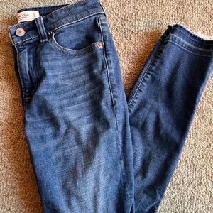 Abercrombie & Fitch Indigo Denim Skinny Ankle Jeans